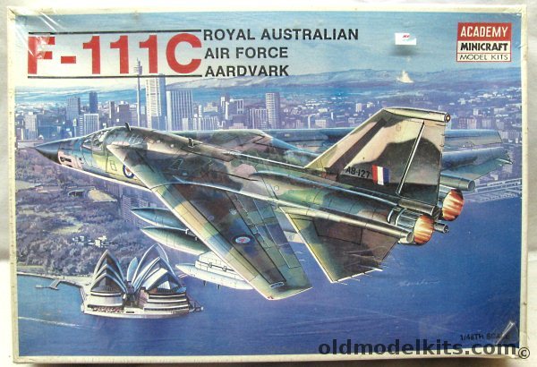 Academy 1/48 F-111C Aardvark - Royal Australian Air Force (RAAF), 1674 plastic model kit